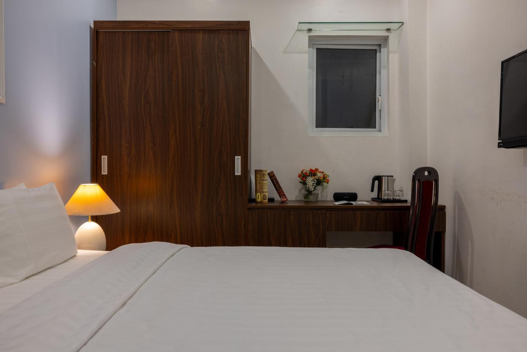 Hanoi Capital House & Travel Exteriör bild