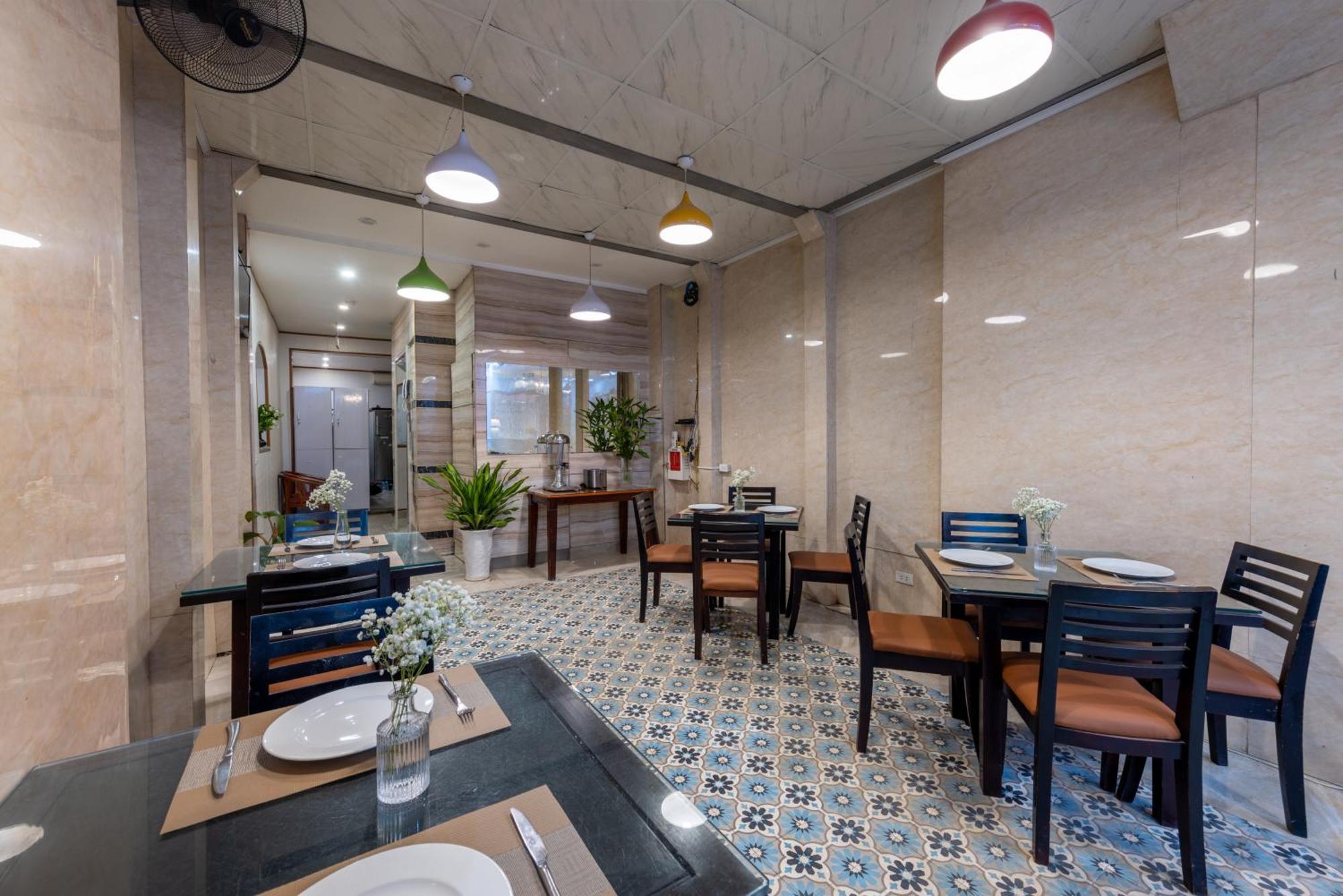 Hanoi Capital House & Travel Exteriör bild
